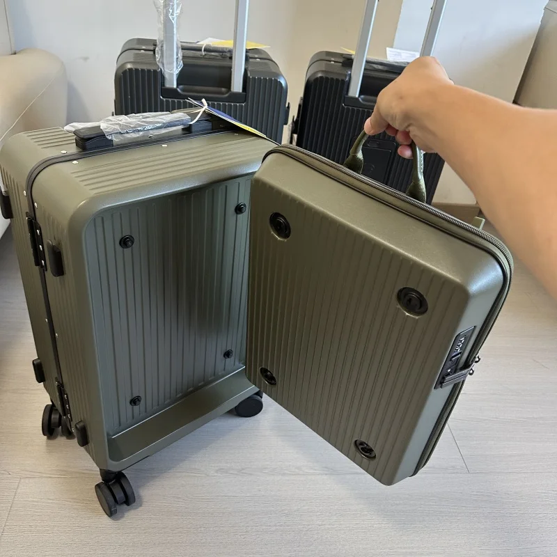 Aluminum Frame Carry On Luggage - 2-in-1 기능성 여행 가방: 분리 가능한